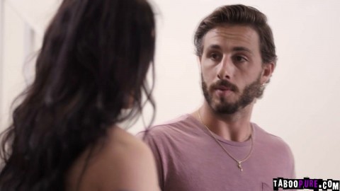 Jennifer dominantly fucked Lucas and Spencer