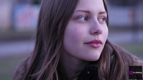 Uncomfortable Silence in the Company of A TS Escort in Spanish? Here is what to do.