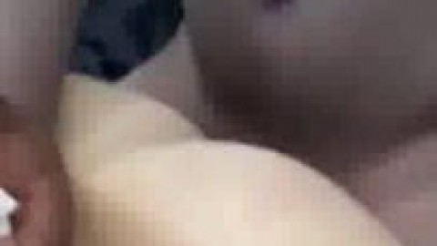 Beautiful bride fucks stranger while cuckolding amateur hubby