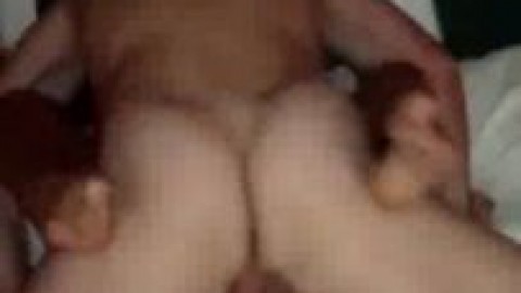 BBC passionately fucks beautiful hotwife Homemade