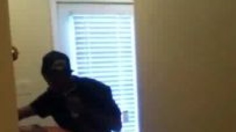 Sharing Your Hot Wife With Strangers Home