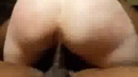 Gonzo SEX on the sofa of a former wife who loves cock