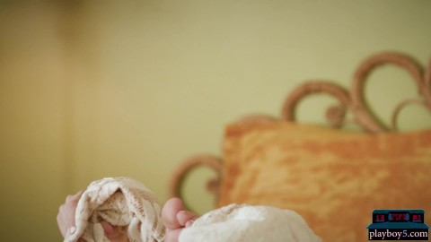 Big ass hairy pussy teen babe Jane Wilde gets naked for Playboy