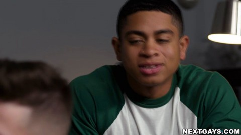 It's man cave time for Justin, Trevor and Leon