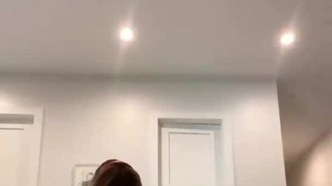 Hourglass Lingerie Amateur