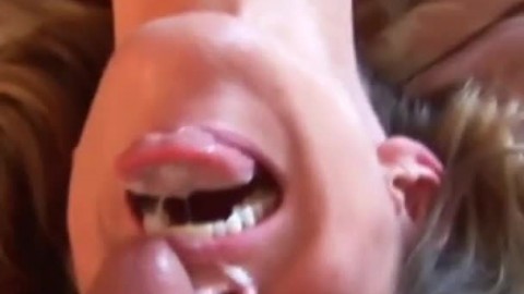 Amateur Camgirl Babe