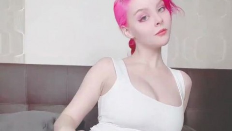 Helly Valentine OnlyFans Camgirl