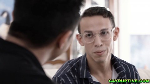 Des Irez gets to know Jkab Ethan Dale intimately