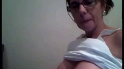 Slut Girl Show Nipples In The Office (Madame Butterfly) Natural Porn