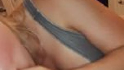 cute girlfriend can’t watch a ixxx