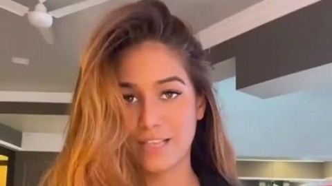 Hotgirl1104 Charlie Ten Rick Cummins - lustful.su/obwwxi