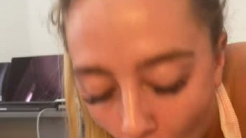 Blowjob_Porn_GIF_9094_sexonly.top